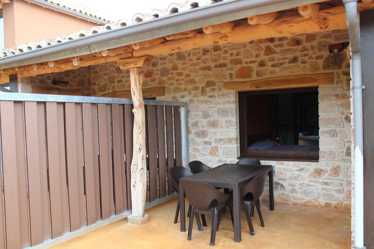 Apartamentos Rurales De La Sexma Del Sabinar Corduente Bagian luar foto